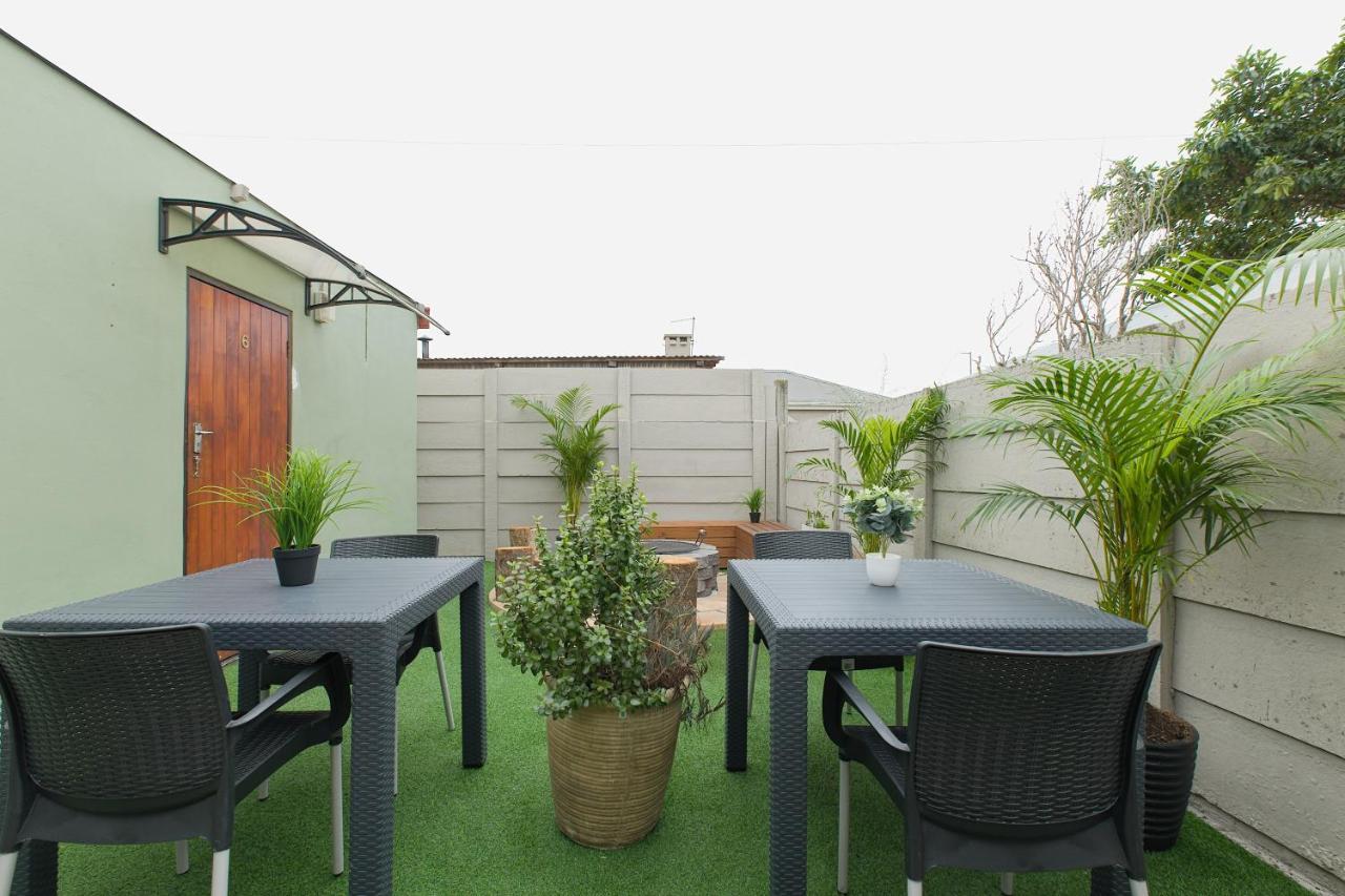 Peace And Joy Self Catering Units Port Elizabeth