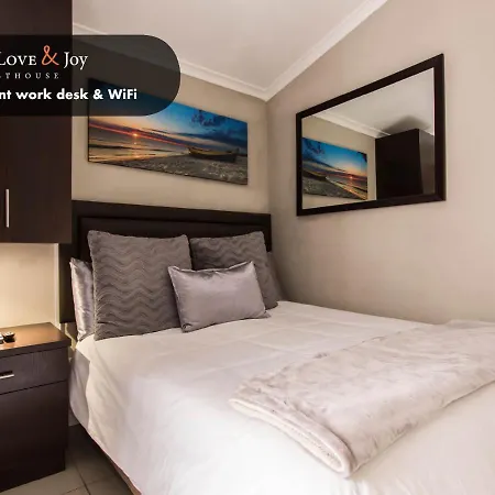 Peace Love And Joy Self Catering Units Port Elizabeth Exterior foto